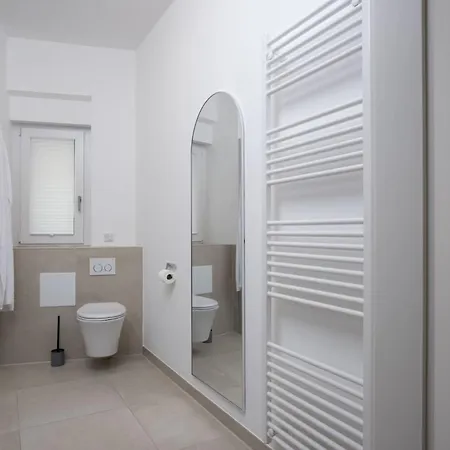 Goldenkey-suites - Luxury 'rathausplatz' - Overlooking The Main Square - Air Conditioning & Elevator Augsburg