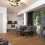 Brand New Luxury On Rathausplatz Διαμέρισμα *