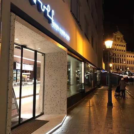Goldenkey-suites - Luxury 'rathausplatz' - Overlooking The Main Square - Air Conditioning & Elevator Augsburg