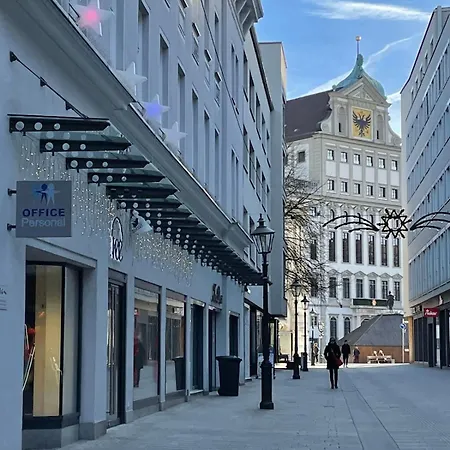 Apartment Goldenkey-suites - Luxury 'rathausplatz' - Overlooking The Main Square - Air Conditioning & Elevator Augsburg
