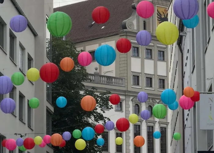 Brand New Luxury On Rathausplatz Augsbourg